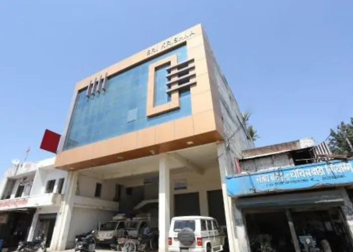 Hotel S K Palace Lucknow , Best Hotel In Lucknow , Hotel In Transport Nagar Lucknow ,Budget Hotels In Lucknow