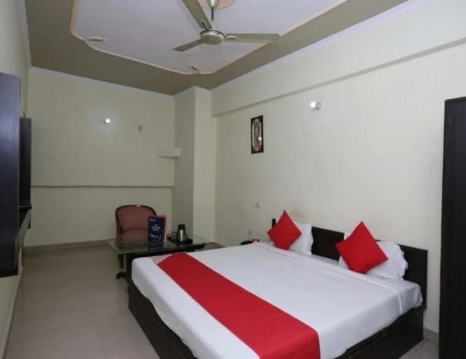 S K Palace , Best In , In Transport Nagar ,budget In Hotel